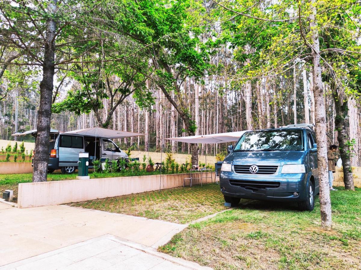 Teiraboa Base Camp Hotel Arzúa Kültér fotó