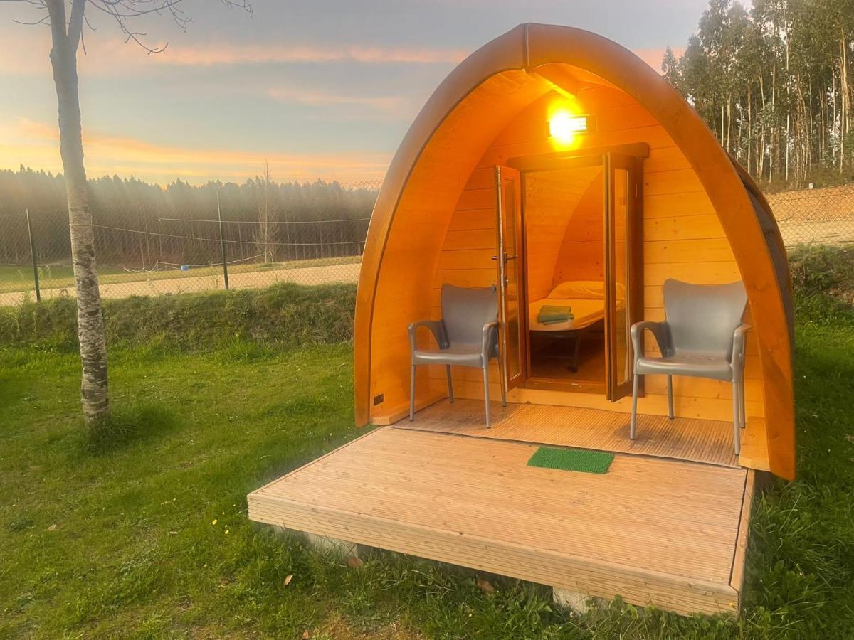 Teiraboa Base Camp Hotel Arzúa Kültér fotó