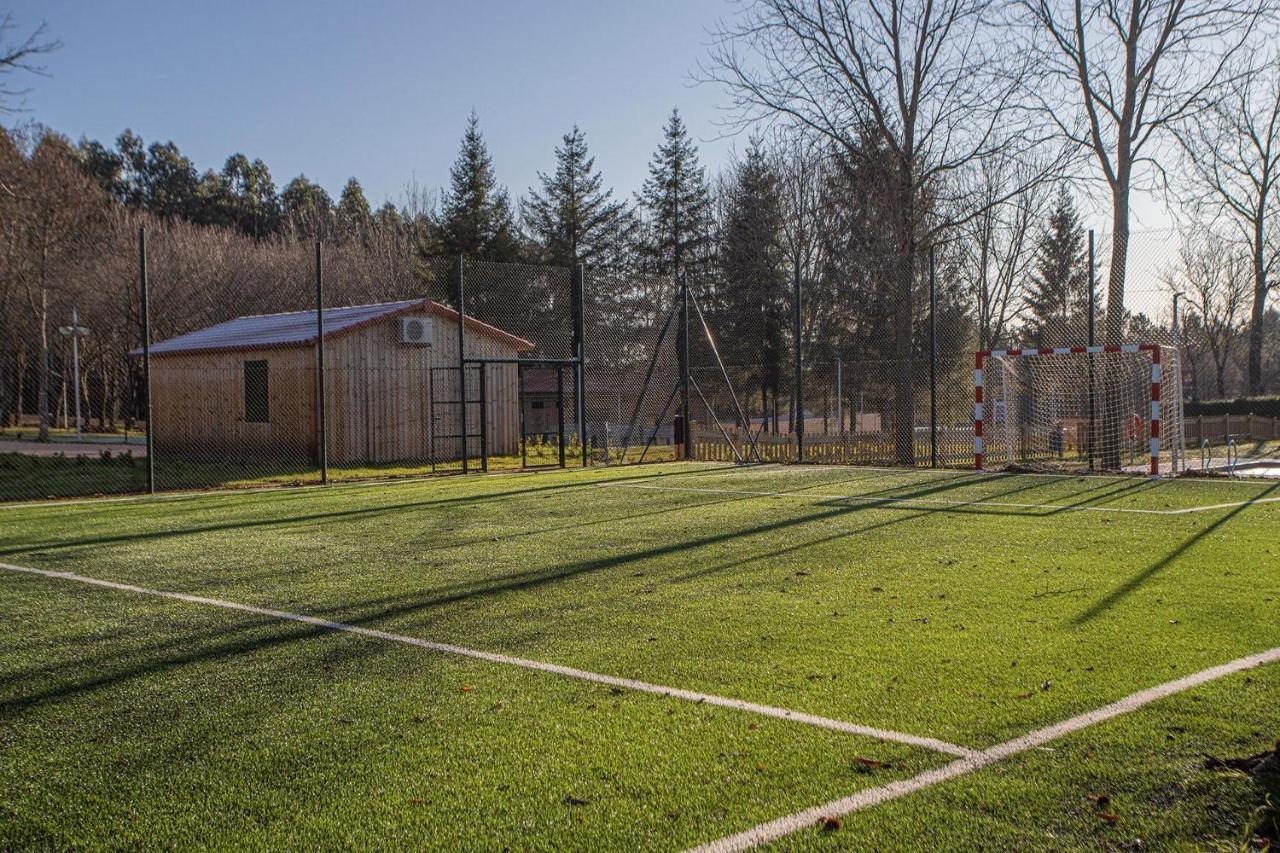 Teiraboa Base Camp Hotel Arzúa Kültér fotó